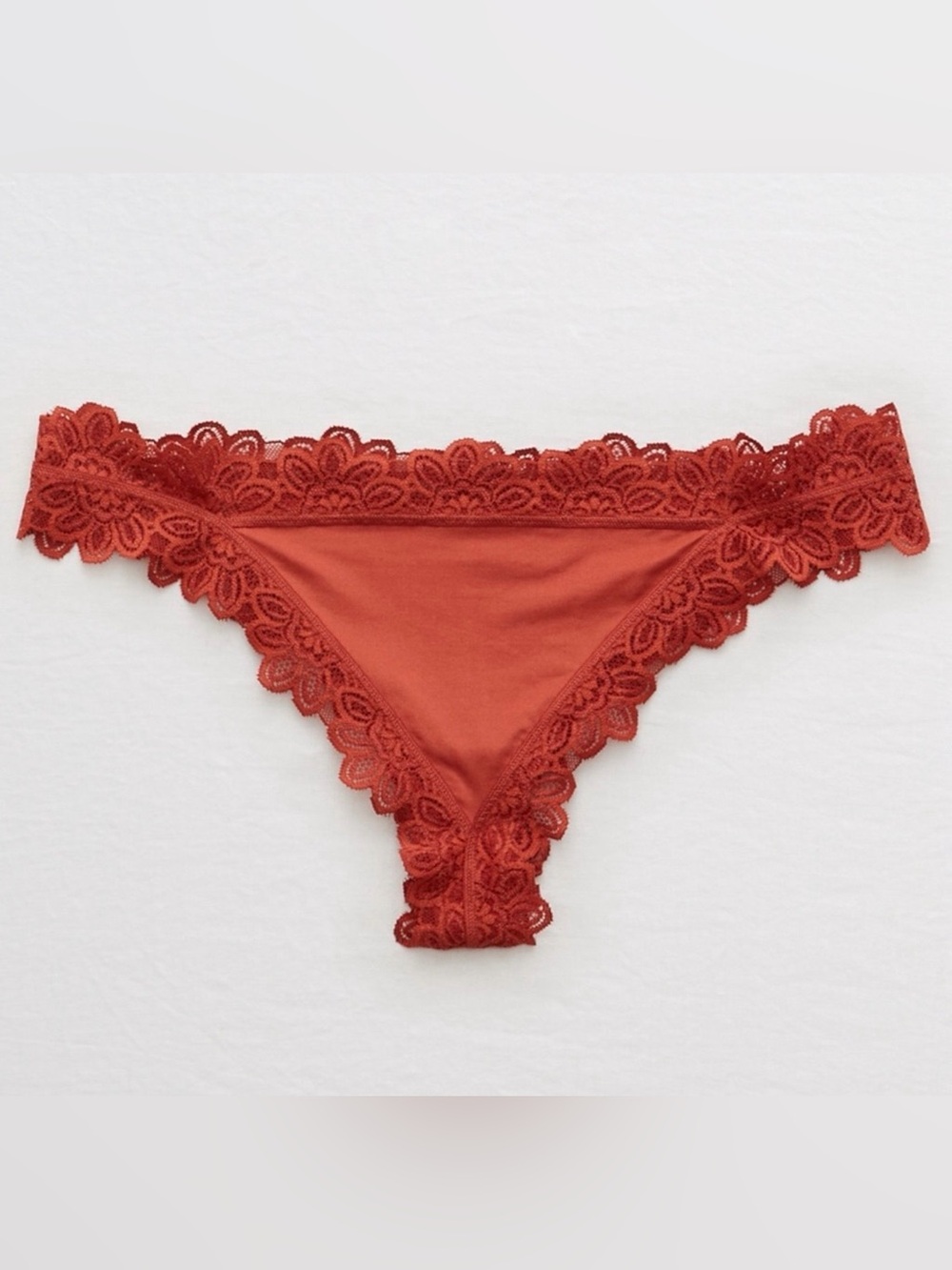 Aerie Red Lace Thong Women’s Floral Stretch Cheeky Underwear Minimal Coverage M